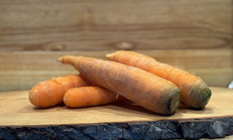 Karotten. Knackig und frisch.